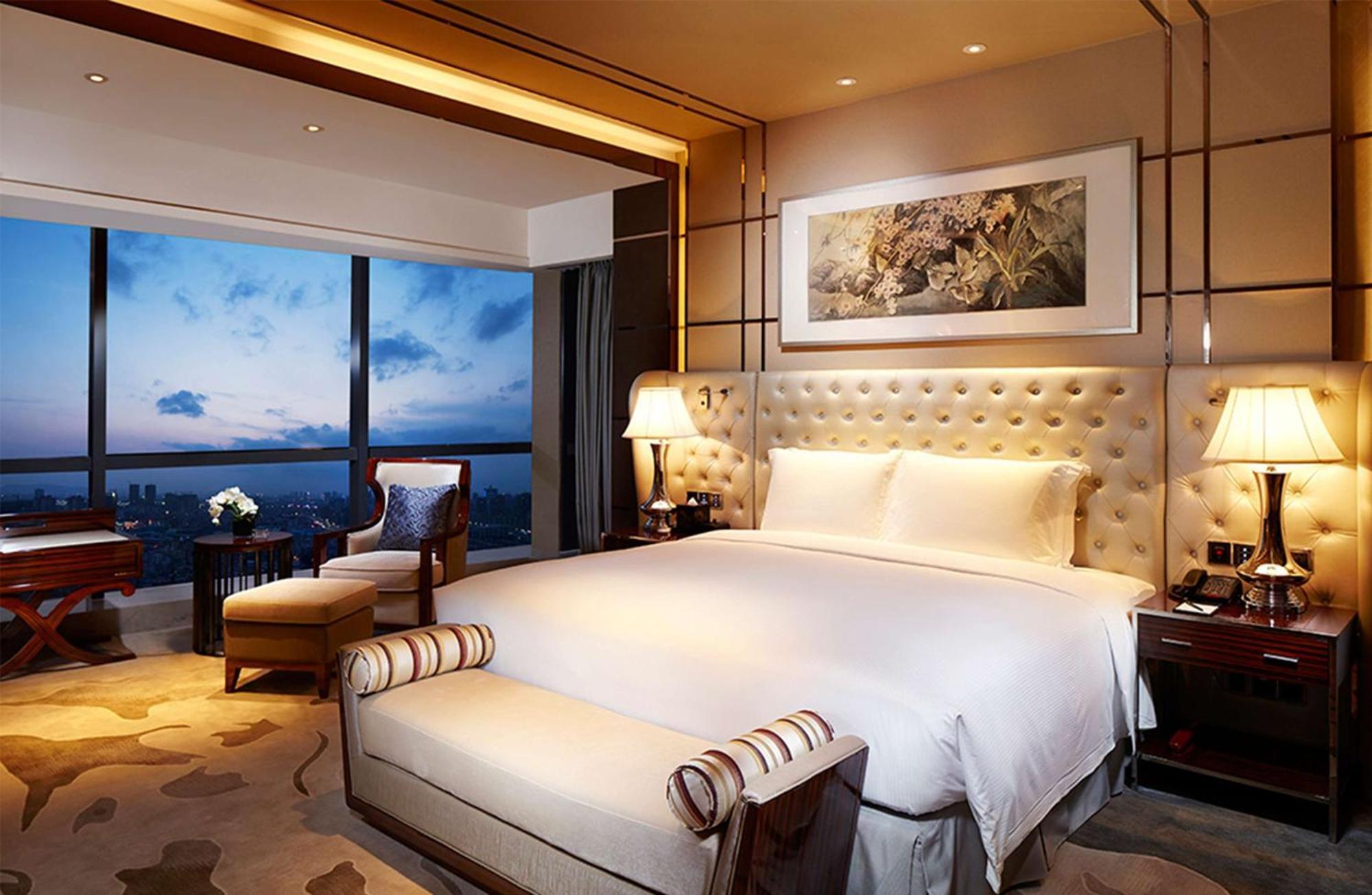 Hilton Foshan - Close To Lecong International Furniture Mall Exterior photo